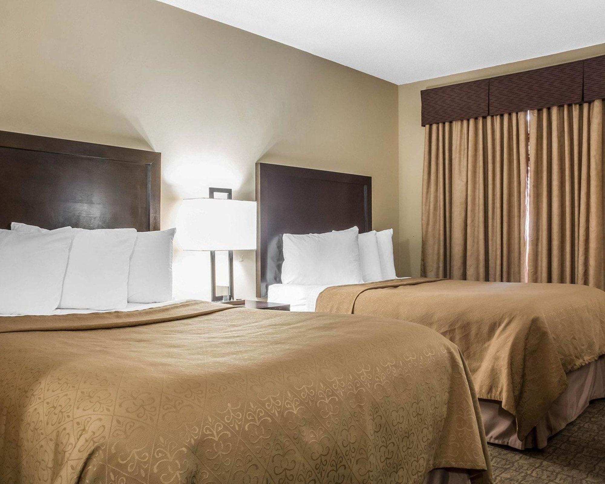 Days Inn By Wyndham Barrie Ngoại thất bức ảnh