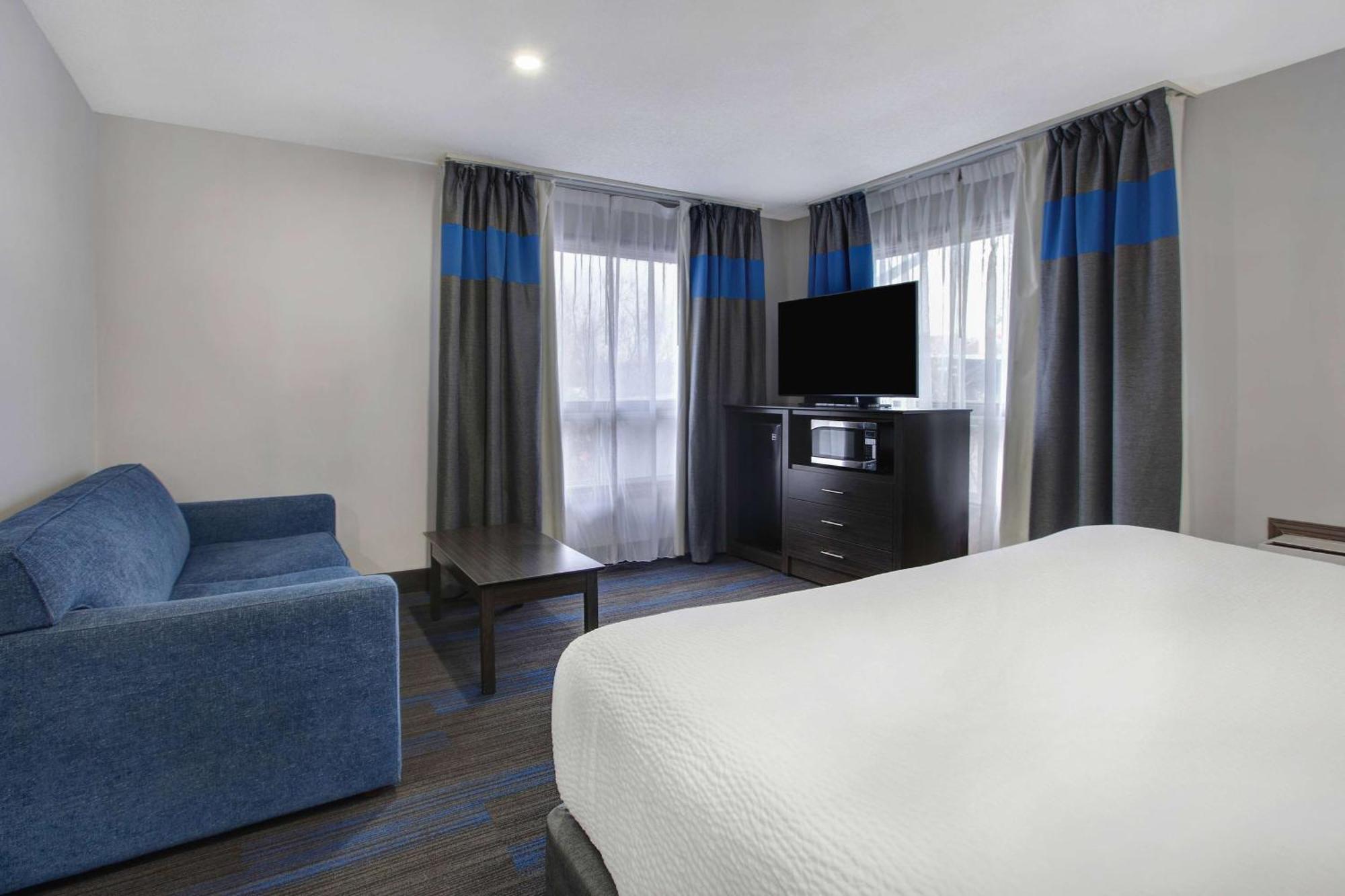 Days Inn By Wyndham Barrie Ngoại thất bức ảnh